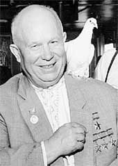 НИКИТА ХРУЩЕВ: от питательных борщей Житарева на пиджаке не сходились пуговицы