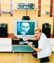 ШТИРЛИЦ - СЕРЕГЕ: я б так жил!