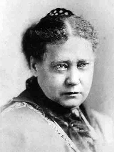 Елена Блаватская, пострадавшая от воздействия мистической книги. wikimedia