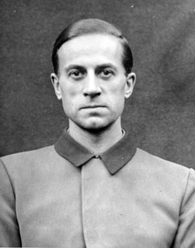 Карл Брандт, рейхскомиссар здравоохранения в гитлеровской Германии, активно осуществлял программу Т-4. wikipedia