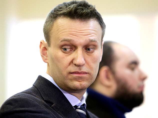 Навальный нанял массовку Навальный нанял массовку