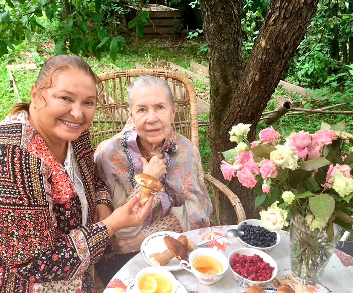 Народная артиста СССР Инна Макарова с дочерью Натальей Сергеевной