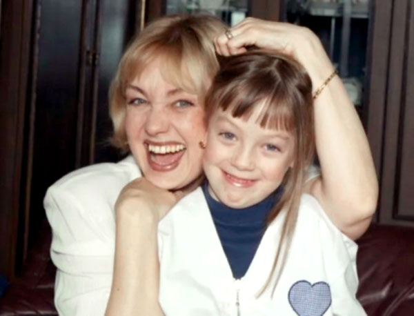 «Елена