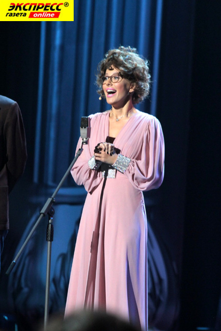 КСЕНИЯ СОБЧАК