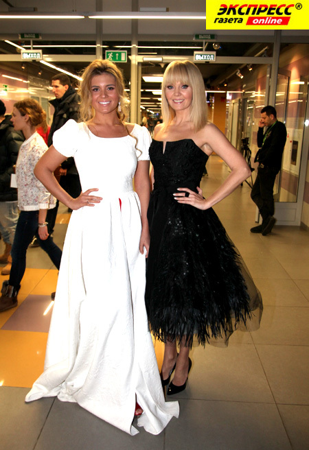 ВАЛЕРИЯ С ДОЧЕРЬЮ АННОЙ