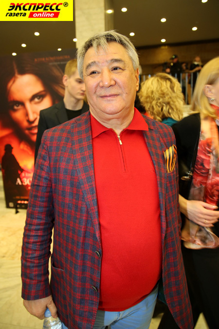 АЛИМЖАН ТОХТАХУНОВ