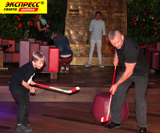 ВЛАДИМИР ЕПИФАНЦЕВ С СЫНОМ ОРФЕЕМ