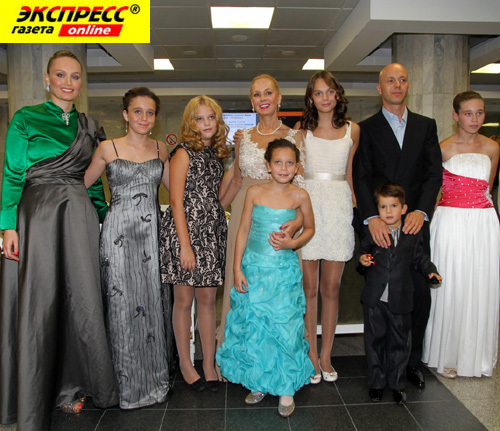 СЕМЬЯ ИОСИФА КОБЗОНА