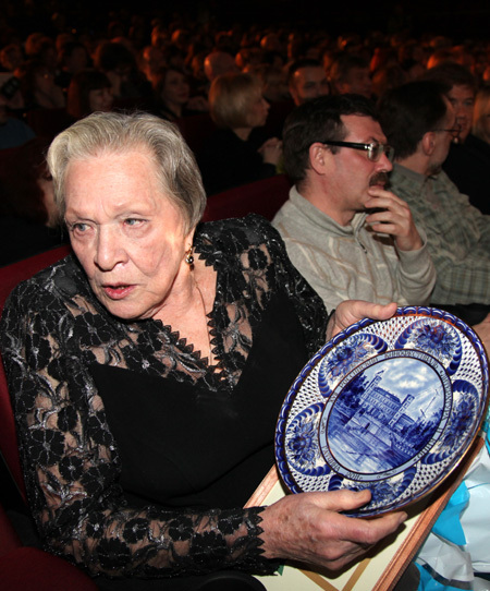 Римма МАРКОВА