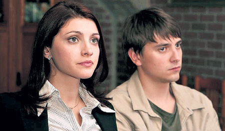 C Настей МАКЕЕВОЙ познакомился во время работы над картиной «Сеть» и прожил с ней в браке семь месяцев