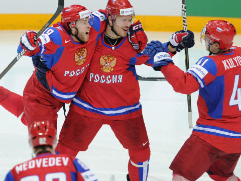 Подписи к фото: сборная России – сильнейшая в мире! Фото: «РИА Новости». 