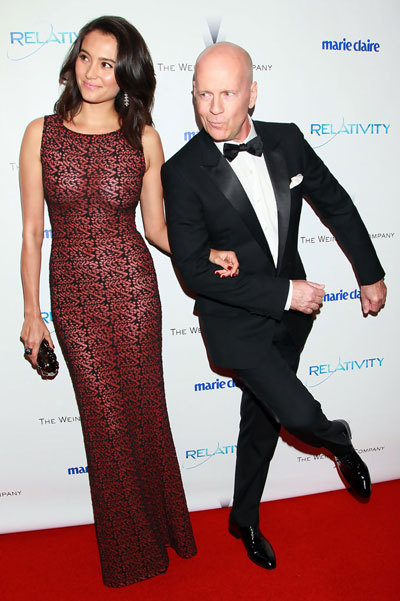 Для нынешней семьи Брюса УИЛЛИСА - жены Эммы (на фото) и малышки Мейбел Рей хватит и небольшой виллы на Маллхолэнд-драйв