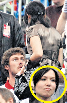 МАРАТ САФИН: не отрывал глаз от томной брюнетки