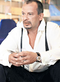 ДМИТРИЙ МАРЬЯНОВ В РОЛИ МИШЕЛЯ: без боя любимую не отдаст