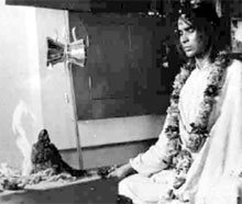 ХАЙДАКХАН БАБАДЖИ: ученики считают его земным воплощением Бога Шивы