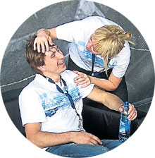 КОМАНДА: Рита Митрофанова поздравила напарника по-свойски