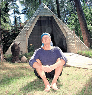 КРУЧЕ ФАРАОНА: сатирик обзавёлся пирамидой ещё при жизни