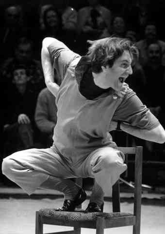  Самый знаменитый образ ЯРМОЛЬНИКА - цыпленок табака